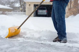 The Benefits of Snow-Melting Services for Artists Working in Urban Environments